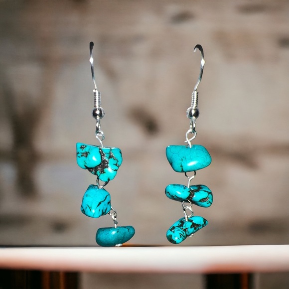 Genuine Turquoise Stone 3 Tiered Drop Dangle Earrings. - Picture 4 of 4